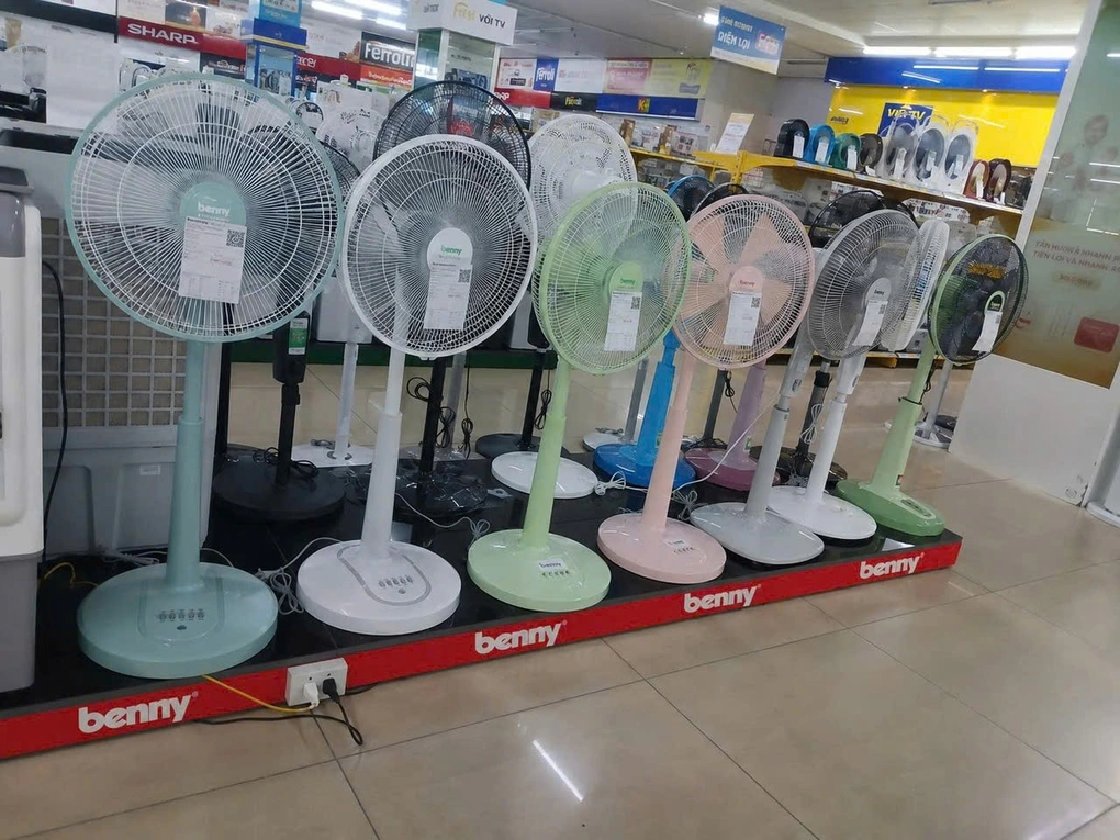 BENNY – KINH DOANH NHẸ GÁNH, PHÁT TRIỂN DÀI LÂU 8 Các chuỗi bán lẻ hàng đầu (Điện Máy Xanh, Aeon, Pico, Chợ lớn...)